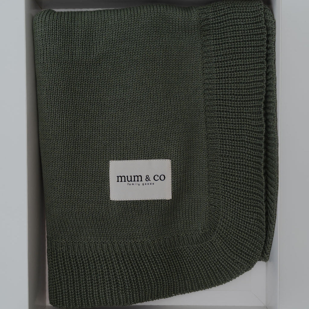 Manta Tejida Verde Musgo